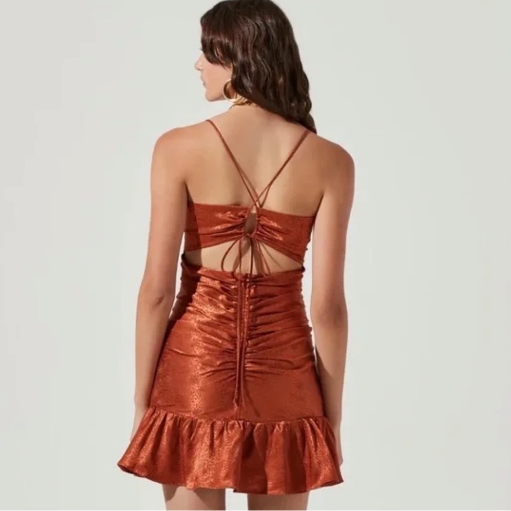 Astr Rust Cinched Ruffle Dress - image 6